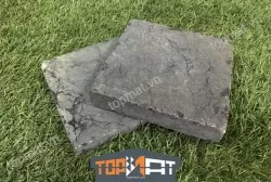 Đá đen mẻ cạnh 20x20x(2-2.5) cm