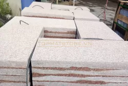 Đá granite đỏ Bình Định mặt băm 30x60x2cm
