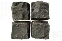 Đá cubic bazan đen chẻ tay 10x10x8 cm