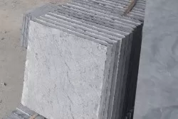 Đá ghi sáng cắt thô 20x20x3 cm