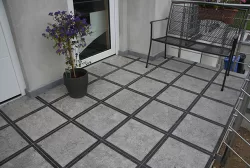 Đá xanh đen băm trừ viền 40x40x3 cm