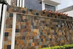 Đá slate đa sắc ốp tường 15x15x(0.4-0.7)cm