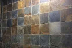Đá slate đa sắc ốp tường 20x20x(0.4-0.7)cm
