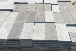 Đá bazan đen khò lửa 15x30x3cm