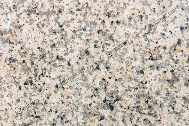 Đá granite vàng nhạt Bình Định mặt mài 30x60x2cm