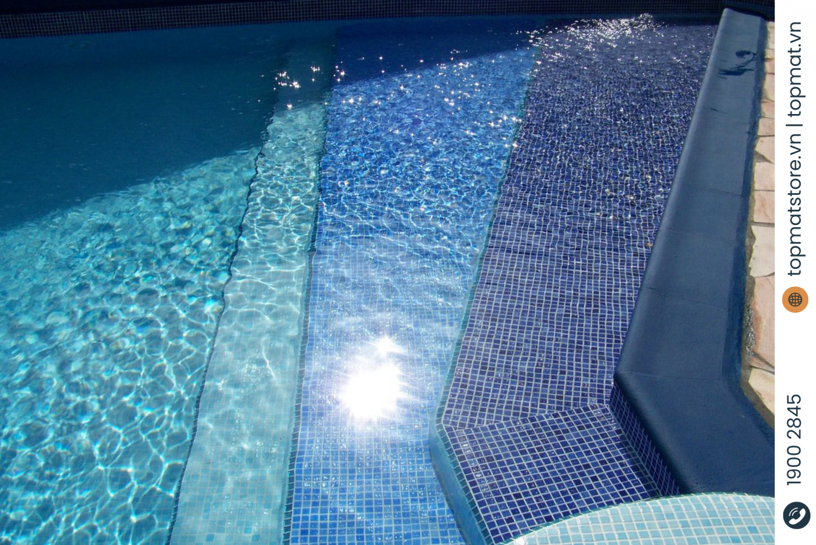 báo giá gạch mosaic thủy tinh ốp hồ bơi sang trọng