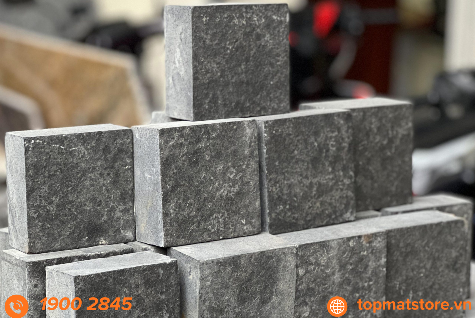 Đá cubic bazan mặt khò kích thước 10x10x5cm