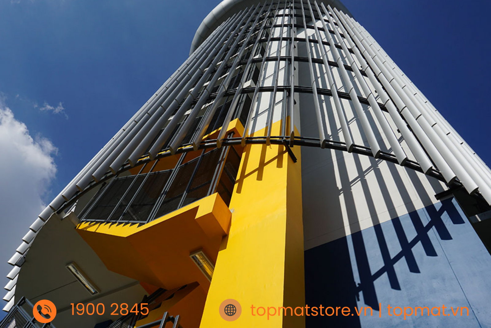 Lam nhôm hình đầu viên đạn chắn nắng mặt tiền điểm nhấn ấn tượng