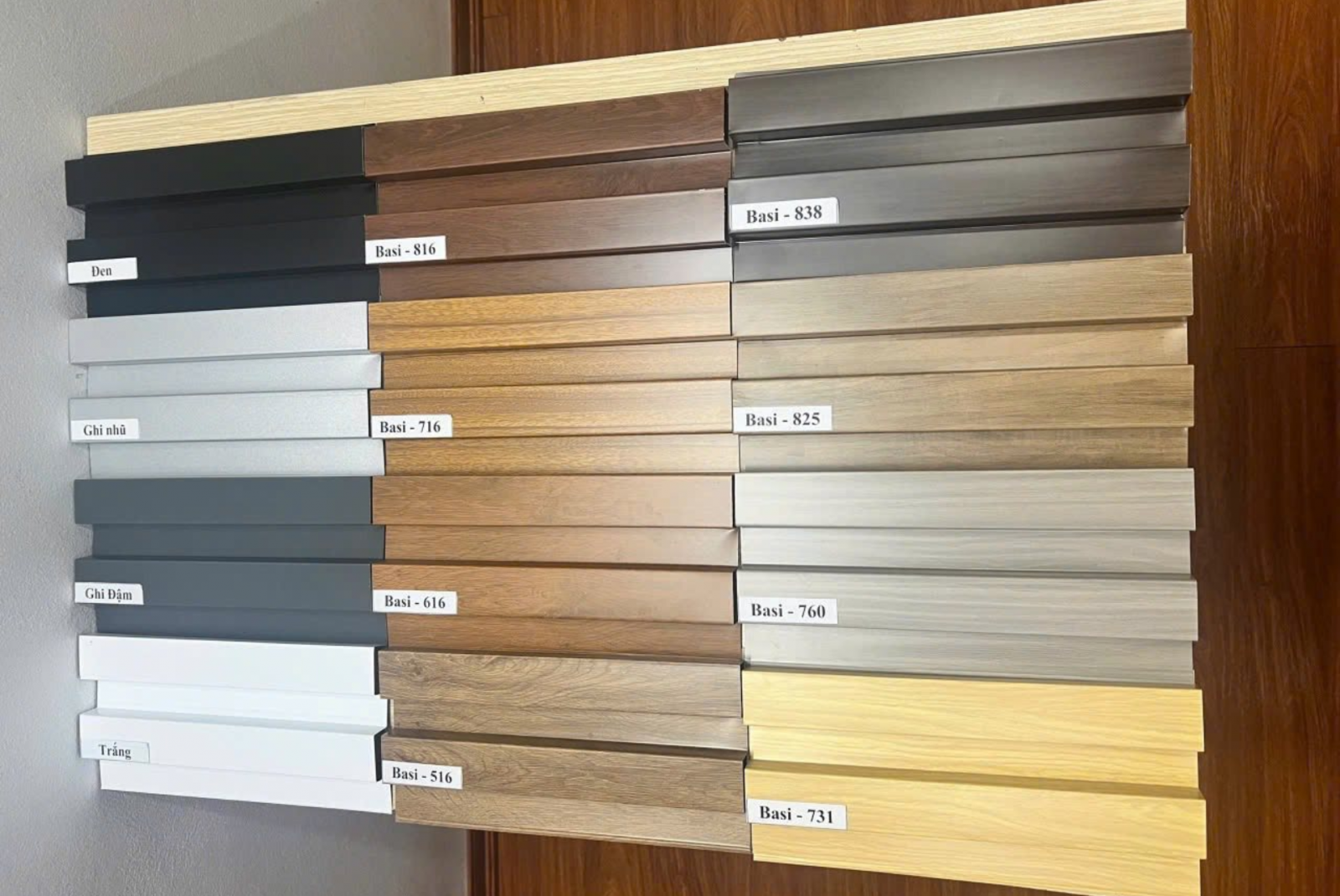 Bảng màu trần nhôm Basi đủ màu sắc cơ bản và các màu vân gỗ